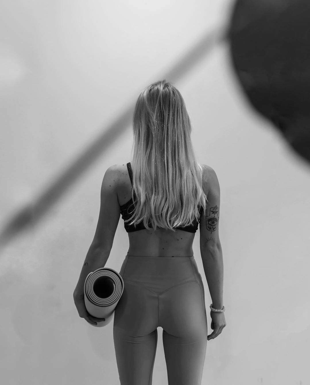 Mgr. Aneta Máčalová — masérka a lektorka Pilates